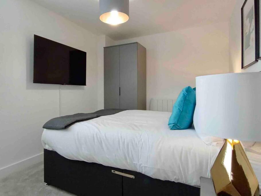 Luxury 2 Bed 2 Bath Flat Near Old Trafford Appartement Manchester Buitenkant foto
